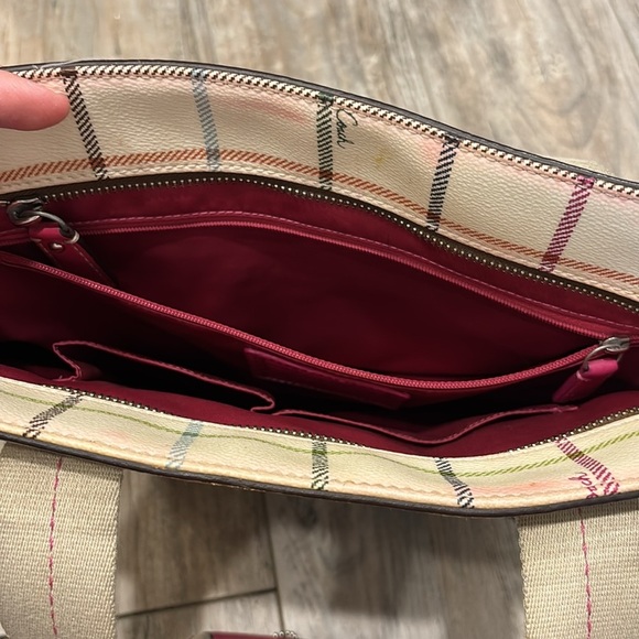 Coach Pink and Cream Plaid Tote Bag with Matching Small Pouch - Picture 13 of 17